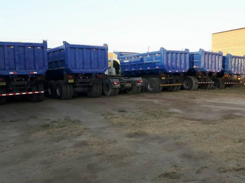 Entrega de volquetes en Chiclayo.